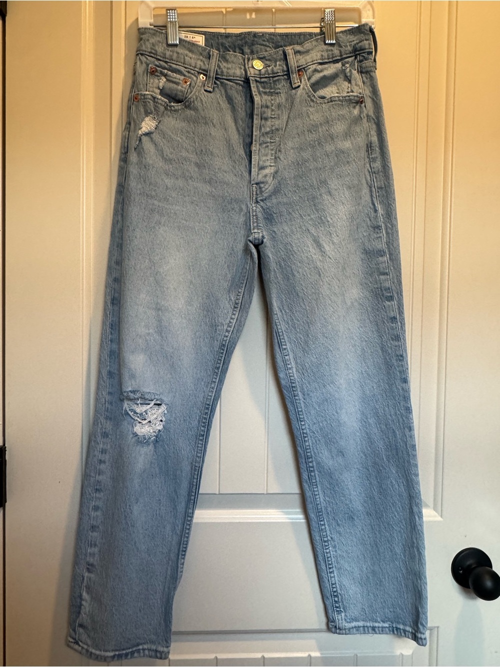 GAP Light Blue cheeky Straight high rise button fly Women’s Jeans